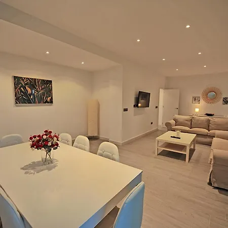Apartament Terrazas Plaza Arenal 5 Dormitorios 4 Banos *