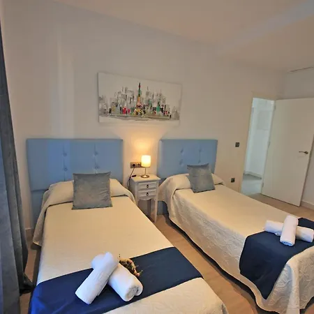 Apartament Terrazas Plaza Arenal 5 Dormitorios 4 Banos *